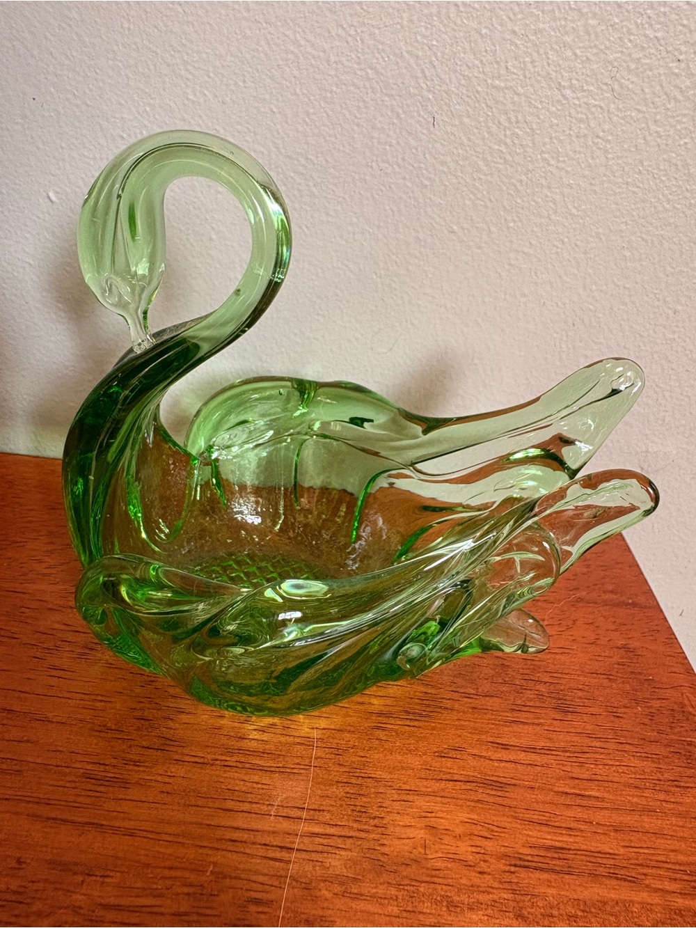 Vintage Green, Glass Swan 
Decorative Bowl - Unbranded